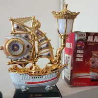 چراغ خواب و ساعت