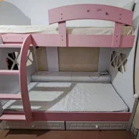 تخت دو طبقه