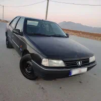 پژو 405 مدل 82