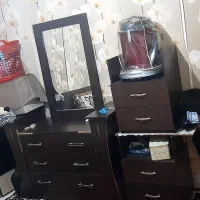 سرویس تخت۲نفره ودراور به همراه میزناهارخوری فلزی