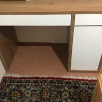 میز تحریر کاملا نو