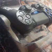 دو دسته ps4 با جعبه|کنسول، بازی ویدئویی و آنلاین|مشهد, کوی المهدی|دیوار