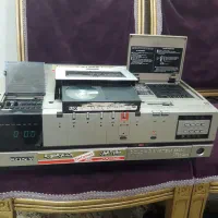 ویدیو نوار کوچک قدیمی فروشی