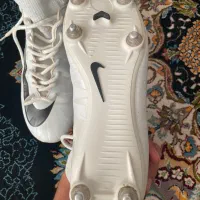 کفش چمنی|کیف، کفش، کمربند|سرپل ذهاب, |دیوار