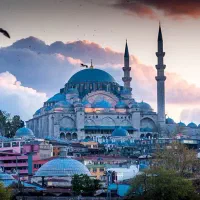 تور آنتالیا استانبول کوش آداسی
