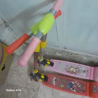 اسکوتر  با  مقاومت بالا و کم کار|دوچرخه، اسکیت، اسکوتر|مشهد, سرافرازان|دیوار