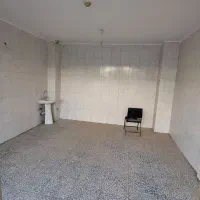 مغازه 22متری/بر مدنی غربی/باانشعابات آب،برق،گاز|اجارهٔ مغازه و غرفه|خمینی‌شهر, |دیوار