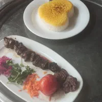 آشپز وارد به غذاهای ایرانی