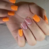 کاشت ناخن و آموزش  کاشت ناخن با تخفیف ویژه