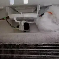 تعمیر یخچال و فریزر خانگی وصنعتی با ضمانت کتبی|خدمات پیشه و مهارت|خرم‌آباد, |دیوار