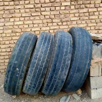 تعداد ۹ حلقه لاستیک کامیون ۲۴|قطعات یدکی و لوازم جانبی|تربت جام, میان جام|دیوار