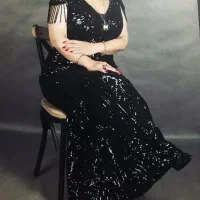 لباس مجلسی در حد نو فقط 3 ساعت پوشیده شده