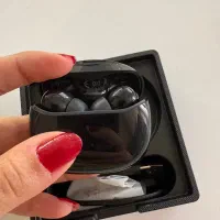 ایرپاد انکر r100 فوق العاده درحد