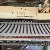 فروش یک دستگاه بافتنی برادر به همراه ۳کیلو کاموا