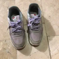 ۲ عدد کفش یکی زنونه ویکی مردونه زنونه ۳۸ مردونه ۴۰