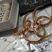 بدلیجات‌های مارک و برند و نو و اقتصادی|عمده‌فروشی|زرقان, |دیوار