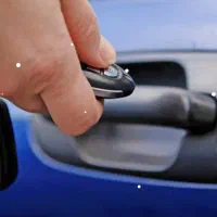 قفل اتومبیل وصداگیری