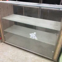 قفسه و میز فروشگاهی