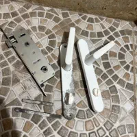 دستگیره حمام دسشویی