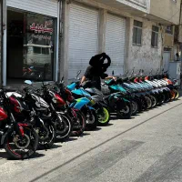 مسترکیلیک ایروکس ان اس پالس|موتورسیکلت|کاشان, مدرس|دیوار