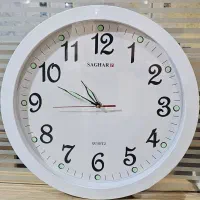 ساعت دیواری