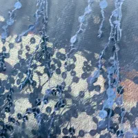 در حدنو هستن|لباس|جوانرود, |دیوار