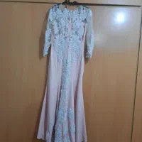 لباس مجلسی|لباس|خوی, |دیوار