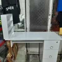 میزکاشت ناخن