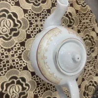 قوری بزرگ|قوری، کتری، قهوهساز دستی|لاهیجان, لیالستان|دیوار