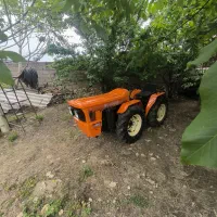 تراکتور کمرشکن گلدونی ۲۳۰ ایتالیایی درحد