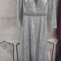فروش تعدادی لباس مجلسی و محلی