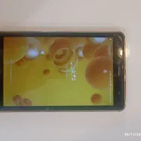 تبلت در حد آکد پلمپ بدون ضربه و خط و خش