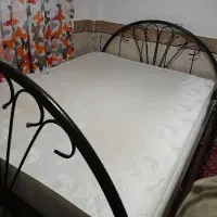 تخت فلزی دونفره