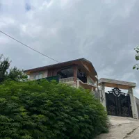 اجاره ویلا تو ارتفاعات استخر روباز چسبیده به جنگل|اجارهٔ کوتاهمدت ویلا و باغ|رشت, منظریه|دیوار