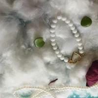 فروش دستبند طرح قلب سفید