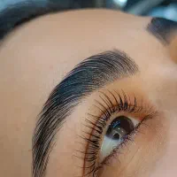 لیفت مژه و ابرو