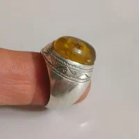 انگشتر نقره کهربا
