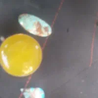 2عددنگین فیروزه اصل ویک عددگردنبند عقیق زرد