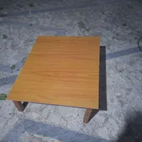 میز تحریر بسیار نو|میز تحریر و کامپیوتر|رشت, نظری|دیوار