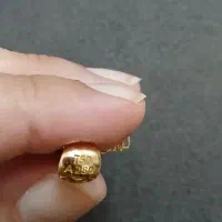 آویز طلا الیزابت نو نو+تعدادی آویز و زنجیر ۱۸ عیار|جواهرات|اردبیل, |دیوار