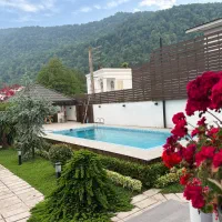 ۸۰۰ متر ویلا باغ بسیار زیبا در بندپی / مدارک کامل