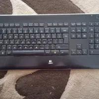 کی بورد logitech k800