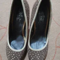 کیف و کفش مجلسی|کیف، کفش، کمربند|رشت, حومه رشت|دیوار