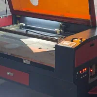 دستگاه برش و حکاکی لیزر 90در145 بیوندxi