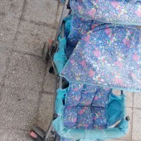 کالسکه دوقلو