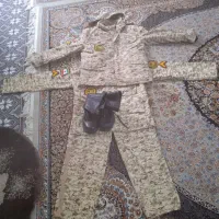 لباس و پوتین نظامی