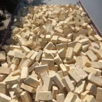 ماسه‌.آجر‌پوکه‌.شن‌بادامی‌.ماسه‌بادی‌.قلوه‌بیس