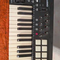 میدی کنترلر