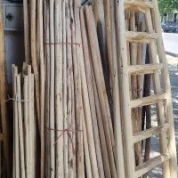 نردبان چوبی