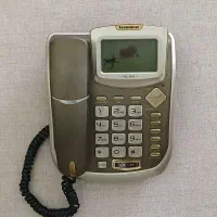 تلفن رومیزی دیجیتال شماره انداز با دوشاخه و سیم